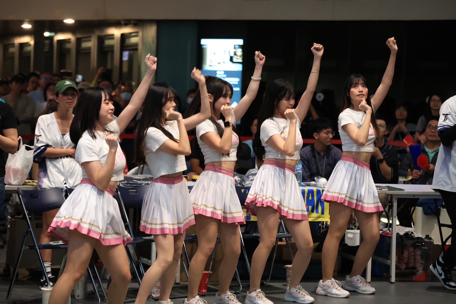 世界棒球12強》台灣完封日本奪冠　衛武營萬人應援