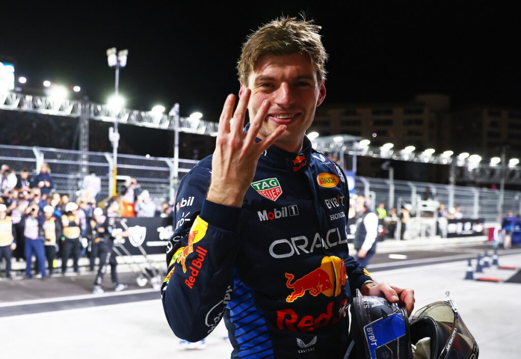 Red Bull 荷蘭籍車手 Max Verstappen 於拉斯維加斯大獎賽中確認封王,取得車手冠軍4連霸。(Red Bull 提供)