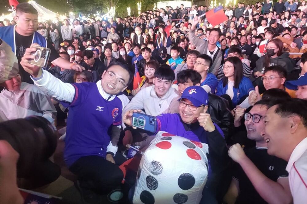 中華隊奪冠!謝國樑贈1000學生看職棒 洪孟楷籲建台灣運動紀念館 236 照片來源:洪孟楷臉書