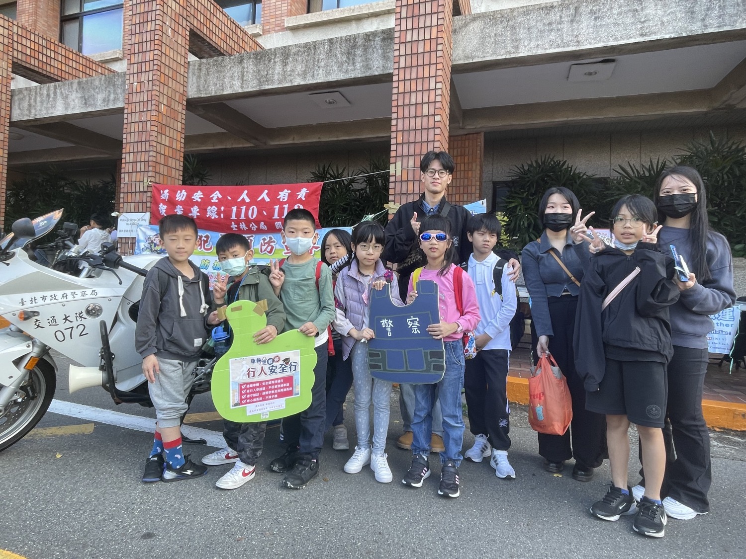 「台北美國學校秋季園遊會」在天母地區熱鬧登場。(記者 黃荷琇翻攝)