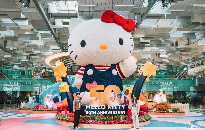 在樟宜機場遇見Hello Kitty!新加坡跨年攻略 一路玩到2025年