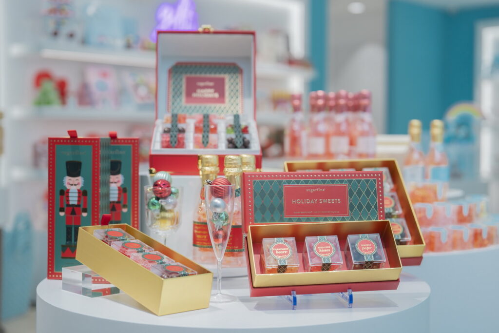 SUGARFINA® TAIPEI 101 TAIPEI 101 購物中心 B1 32 櫃商品陳列。