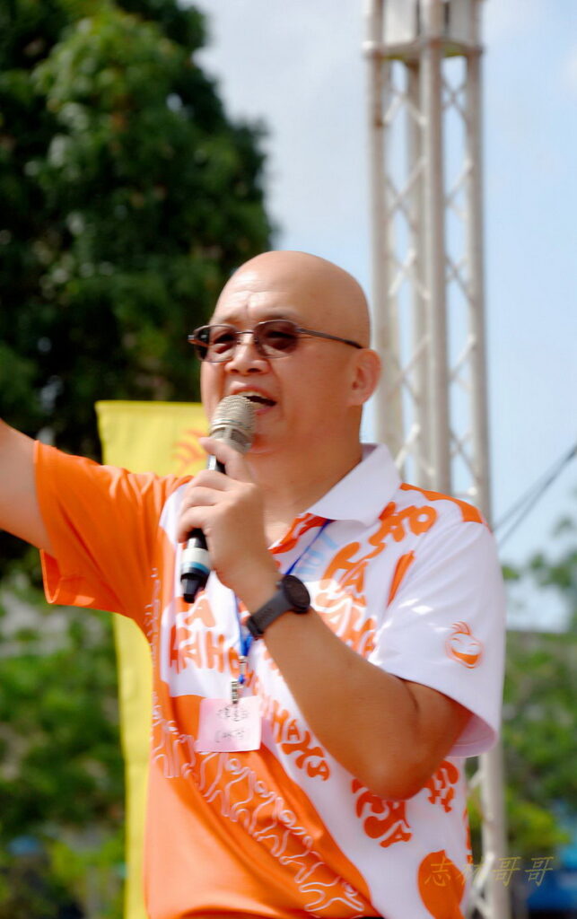  引進愛笑瑜伽這項運動的台灣總笑長陳達誠將分享40天不間斷每天大笑15分鐘的神奇療癒力。