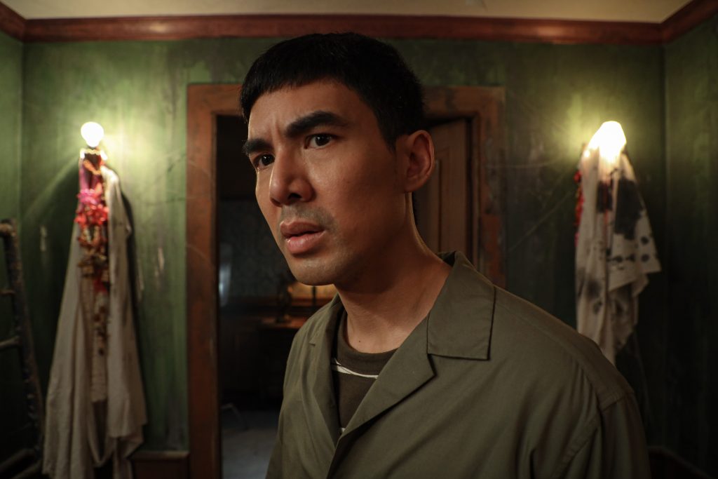 泰國喜劇鬼片《404宿靈速速逃》年末上映 時尚女神表示：「最難的是不能笑場」