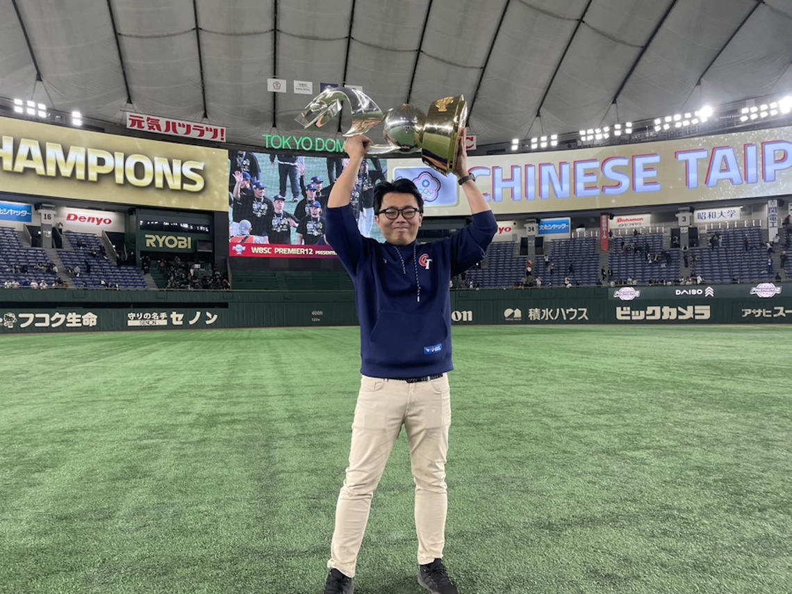 大林慈濟運醫中心陳韋任醫師見證歷史 隨隊醫師守護12強賽球員