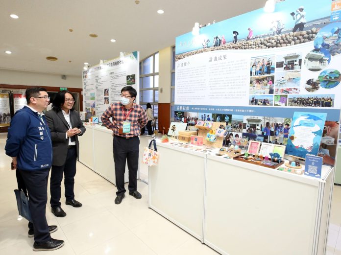 龍華科大深耕在地 USR計畫成果豐碩 79 龍華科大USR期末成果展 產官學攜手環境永續落實社會責任 4 scaled