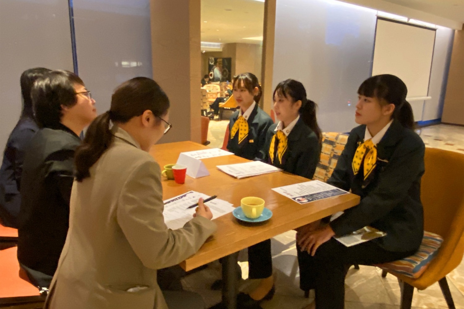 高餐大與IHG國際酒店集團共育新星
