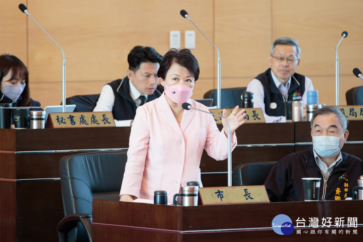 盧秀燕市長呼籲:中市府支持以氣換煤坐高位者應以蒼生為念。