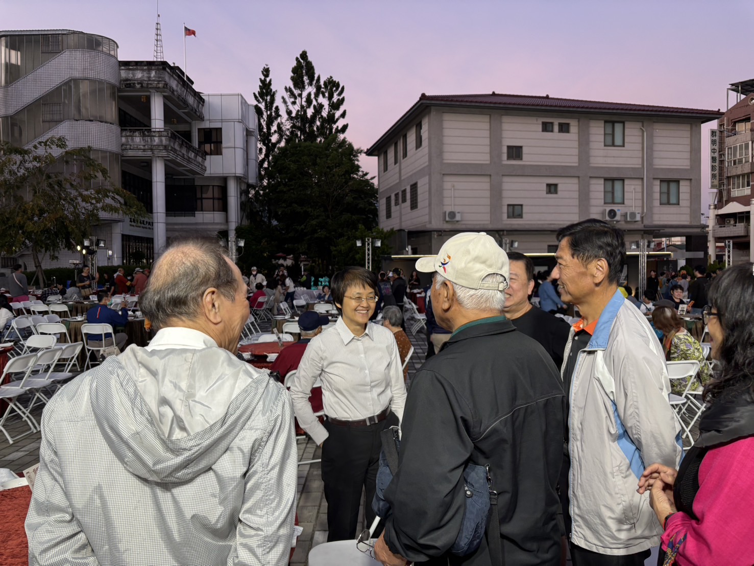 古主委參加「根自然・立美濃」30年紀念餐會 盼青年傳承愛鄉精神關心公共事務