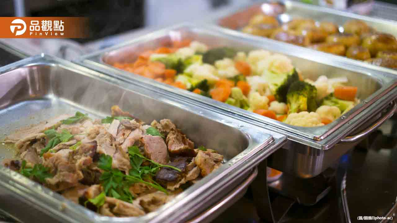 高雄自助餐「4塊糖醋排骨」結帳80元!店家:已經算便宜了