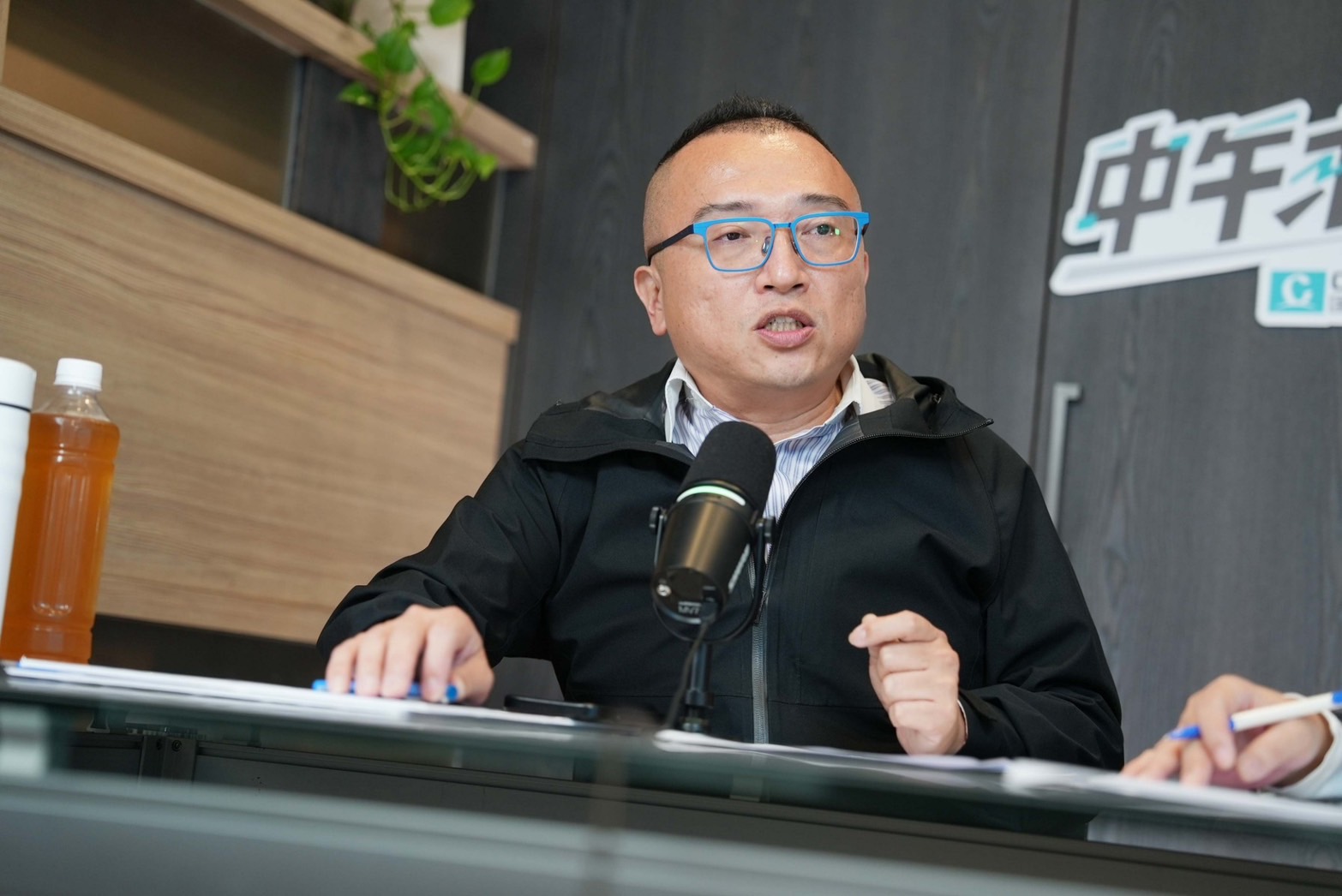 中午來開匯/外界籲兩年條款廢除保黃國昌國會戰力 周榆修鬆口:回去會再討論 196 中午來開匯/外界籲兩年條款廢除保黃國昌國會戰力 周榆修鬆口:回去會再討論 195