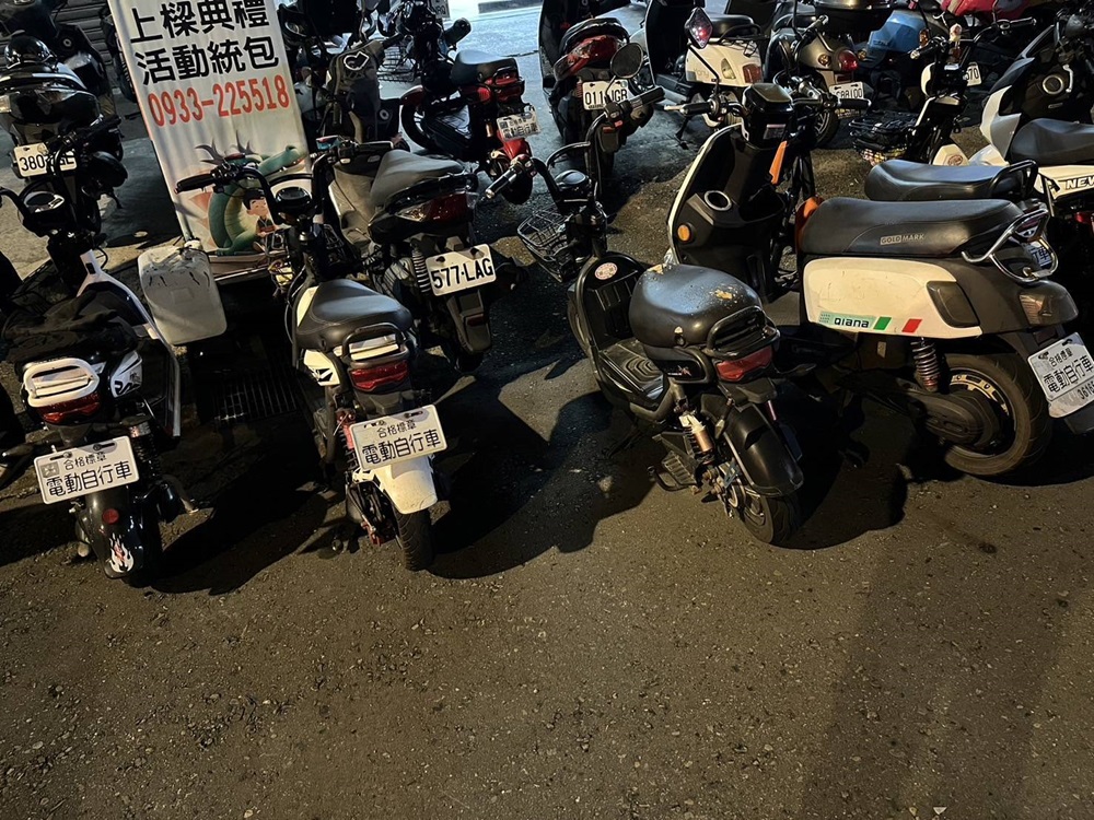 微電車未掛牌最高罰3600元 5重點違規加強宣導及取締 208 cnews204241202a03