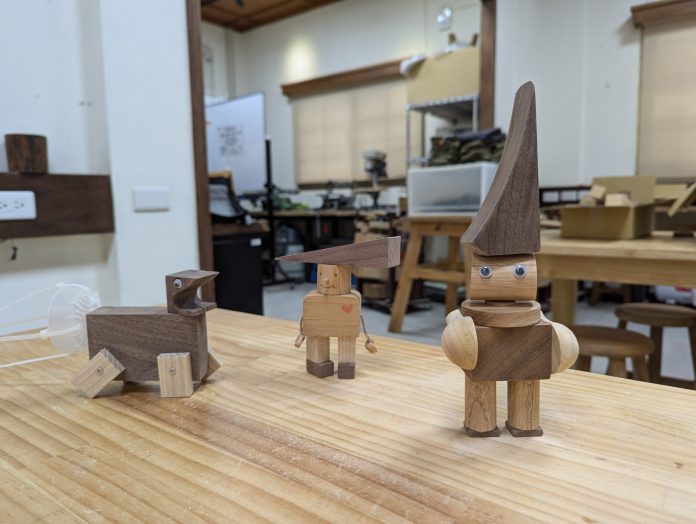 大溪木博館「剖木成材」特展即起登場 體驗工藝城鎮的獨特魅力 82 衝吧!宇宙飛船─木藝親子工作坊,邀請大家來體驗。 0 scaled