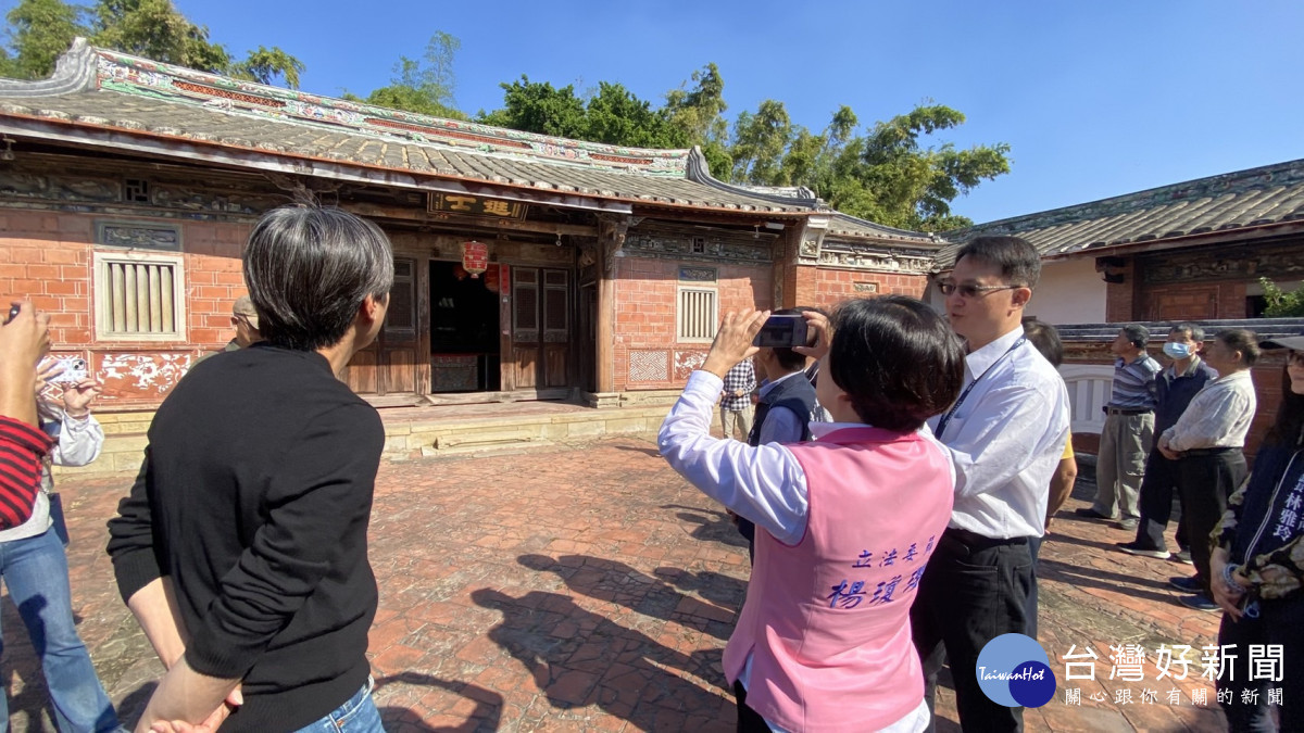 立委楊瓊瓔爭取3500萬元整修台中市定古蹟「摘星山莊」。