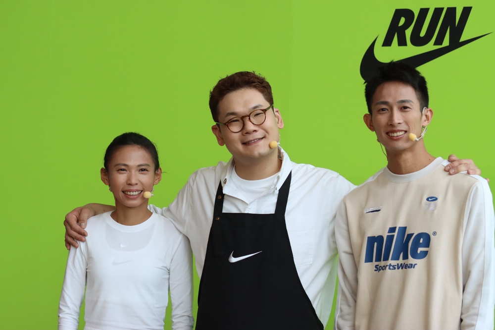 營養補給有助提升運動表現,Nike長跑運動員周庭印、曹純玉與韓國主廚金太星 Taesung Kim共同示範跑者專屬菜單,盼以最佳狀態迎戰年末賽事。