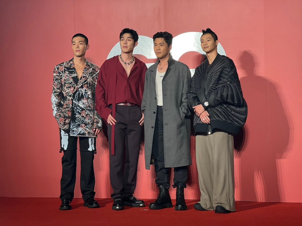 GQ Men of the Year 2024 年度風格大賞璀璨齊聚 神秘典雅時尚品味 閃耀星光紅毯！