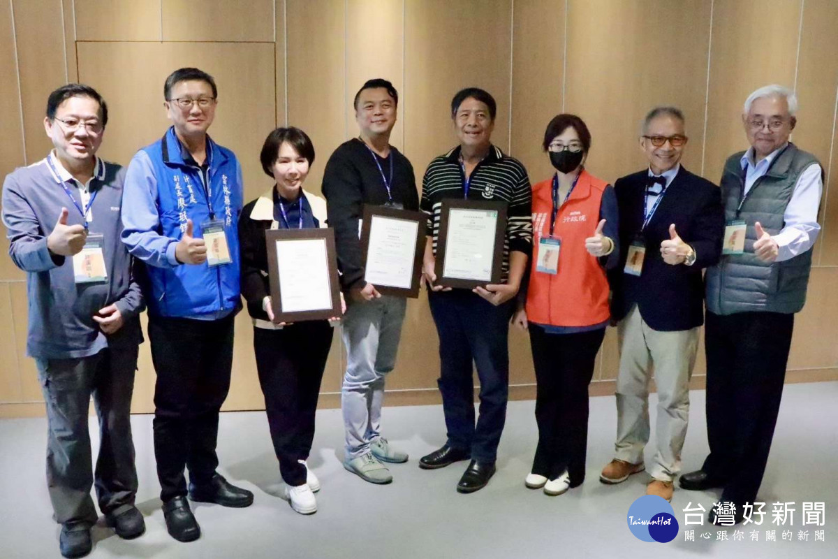 國立雲林科技大學在國科會、農業部及雲林縣政府支持下，推動智慧農業「一驗多證」機制／翻攝照片