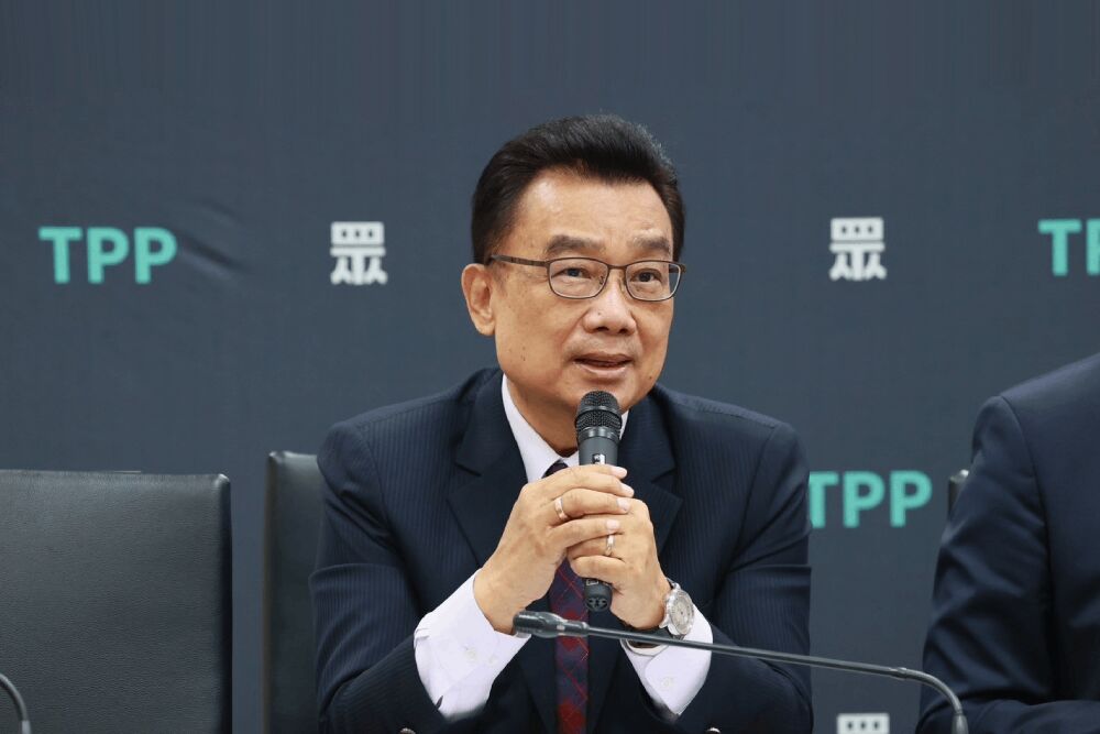 近半民眾指民進黨6大勞工政策跳票 林國成:政治陳世美 229 照片來源:民眾黨團