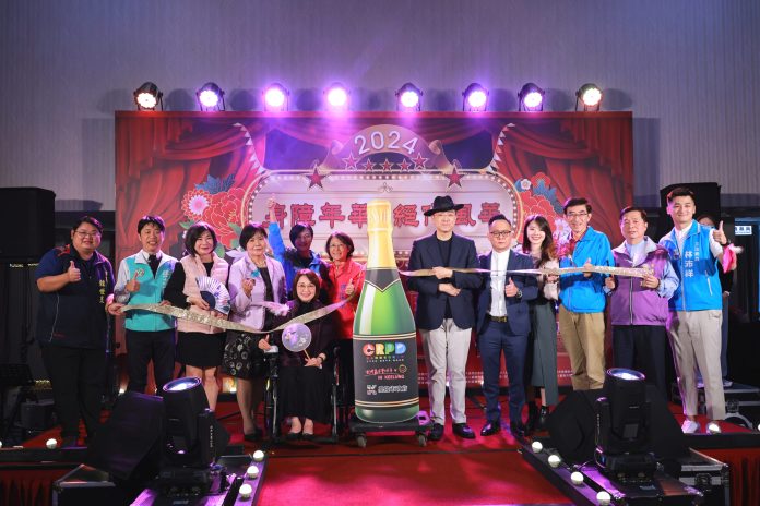 基隆復古「夜總會」舞會 慶祝國際身心障礙者日 展現身障者絕代風華 85 1 3 scaled