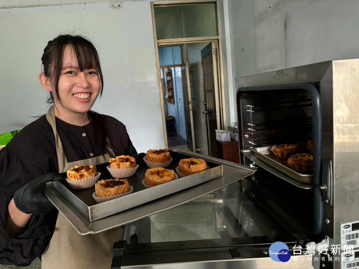 每一款甜點都是嚴選食材、手工製作