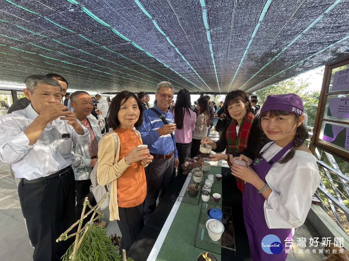 湊匯食茶意義深遠，讓美饌佳茗同歡。（馨茗響茶提供）