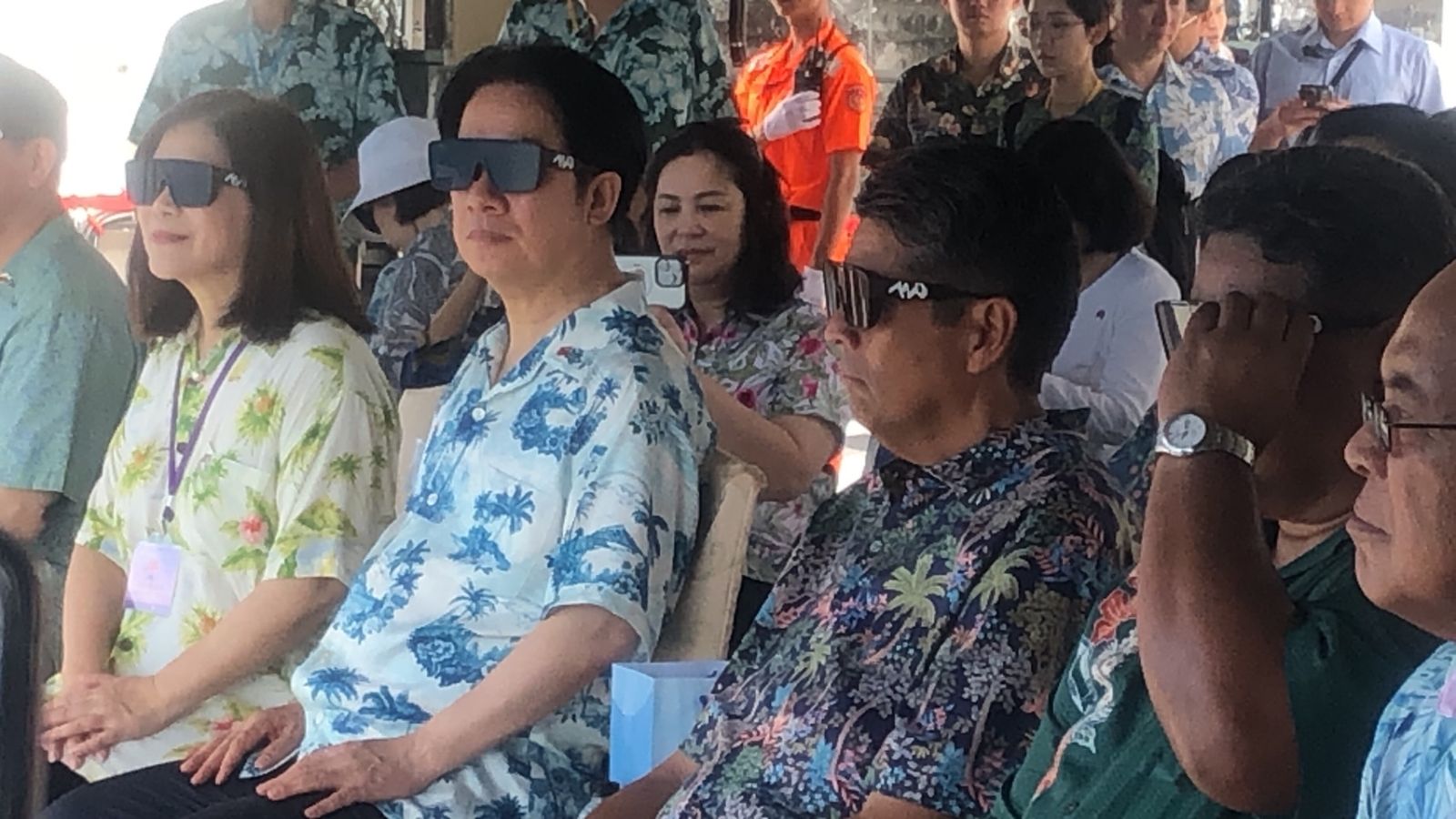 總統賴清德上午與帛琉總統惠恕仁（右戴墨鏡者)到帛琉馬拉卡（Malakal）港，視察「台帛海上救援聯合操演」。張麗娜攝