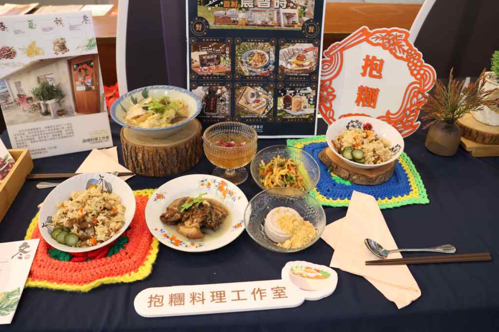 用在地美食展現雲林青年的創造力。(記者廖承恩翻拍)