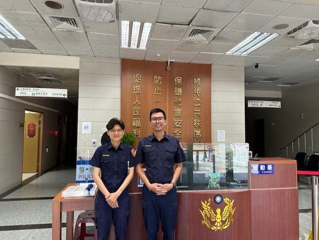 警員洪瑞祥、黃亭瑄