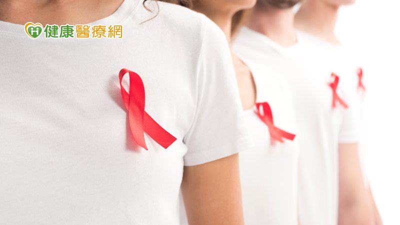 愛滋防治成效曝!仍有9%不知已染 年底前自我篩檢「免運」有3情況快篩