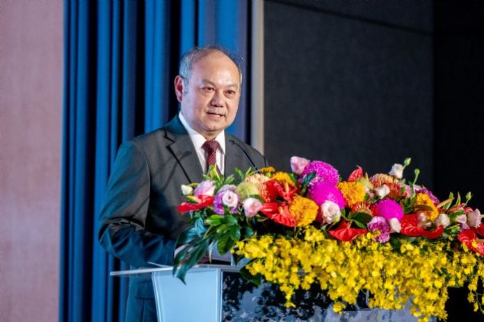 龍華科大與泰國朱拉隆功大學簽署雙聯學位 協助學生迎接AI與全球機遇 71 20241207142810772