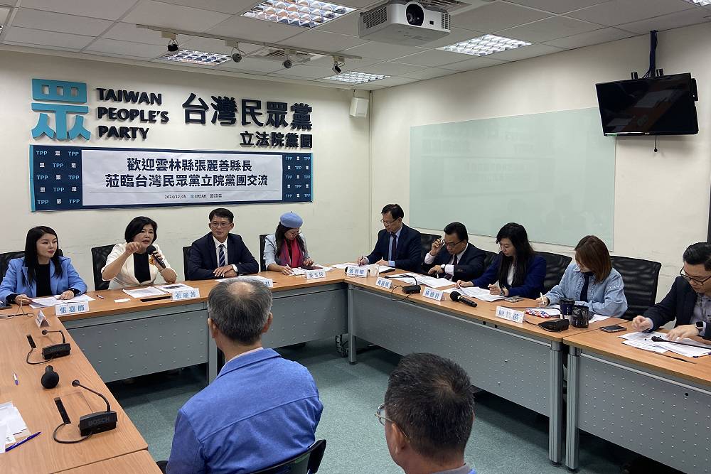 張麗善北上拜會立法院藍白黨團　爭取農業權入《國土計畫法》 251