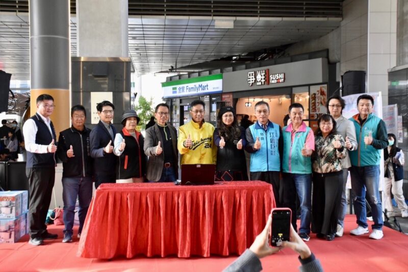 圖 中市經發局集結在地創業品牌推市集 記者 王偉翻攝