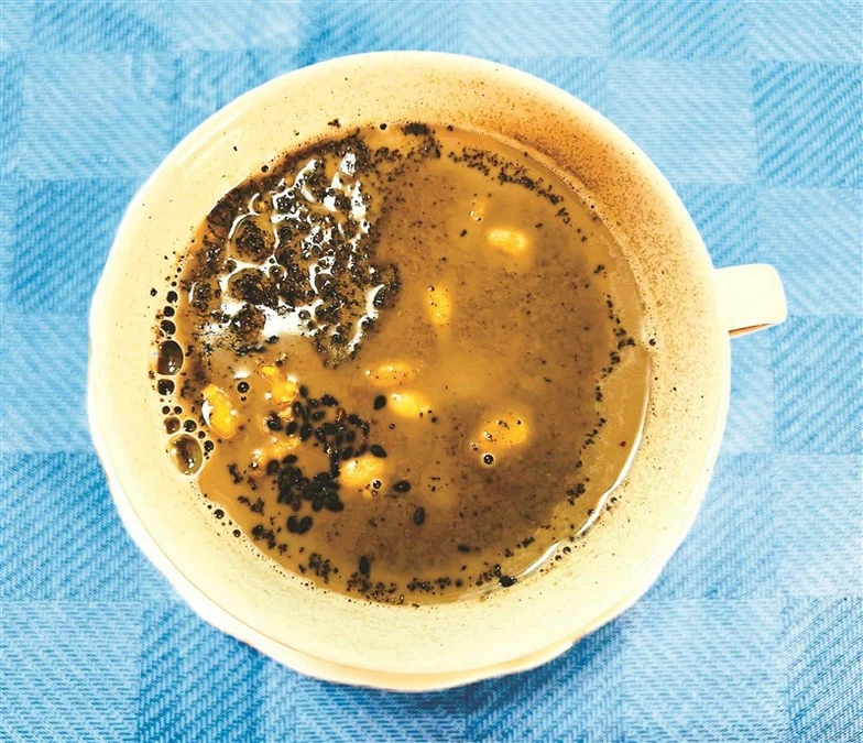 芝麻黑豆黑米木耳露