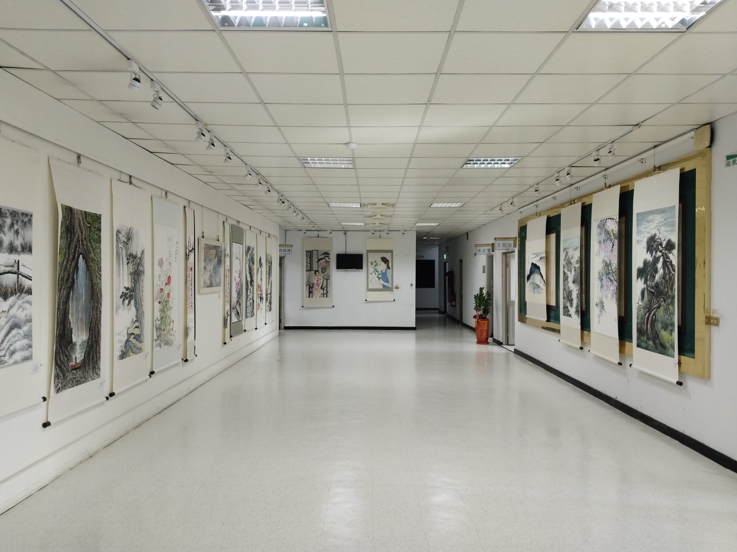 中市大里地所賞藝 華夏話山畫水班水墨畫聯展