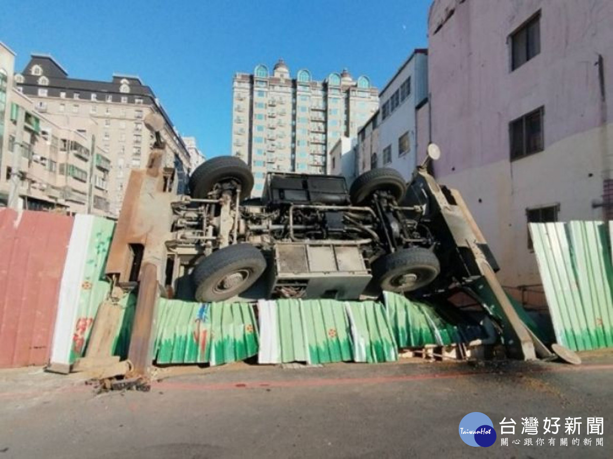 勞動檢查處呼籲雇主及作業人員遵守職業安全衛生法相關規範，確保勞工作業環境及作業流程之安全。