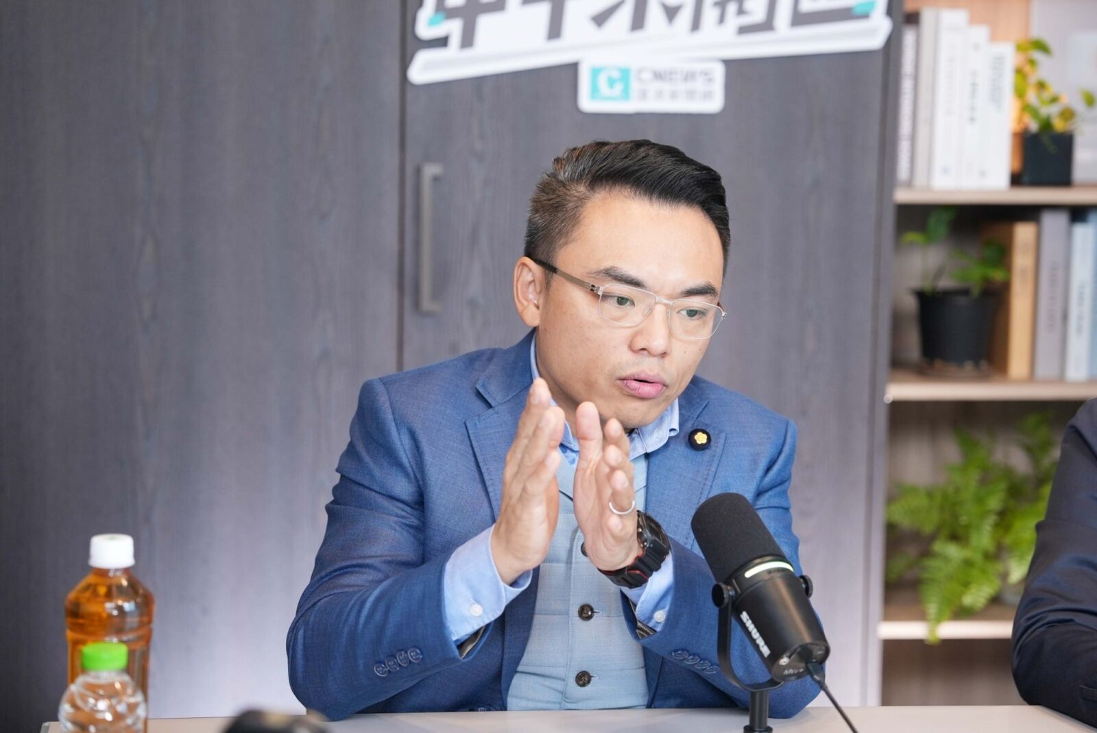 中午來開匯/民進黨新北市長選舉不排除「天降奇兵」 洪孟楷:蘇巧慧只有蘇貞昌招牌 184 中午來開匯/民進黨新北市長選舉不排除「天降奇兵」 洪孟楷:蘇巧慧只有蘇貞昌招牌 183
