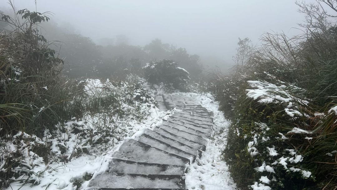 全台賞雪勝地|七星山|一起等待初雪降臨