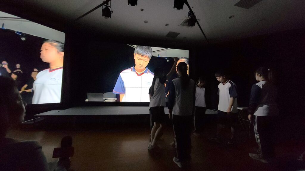 大明高中學生以「身體視界」為主題,演出學習成果,展現創意。(圖/陳惠玲攝影)