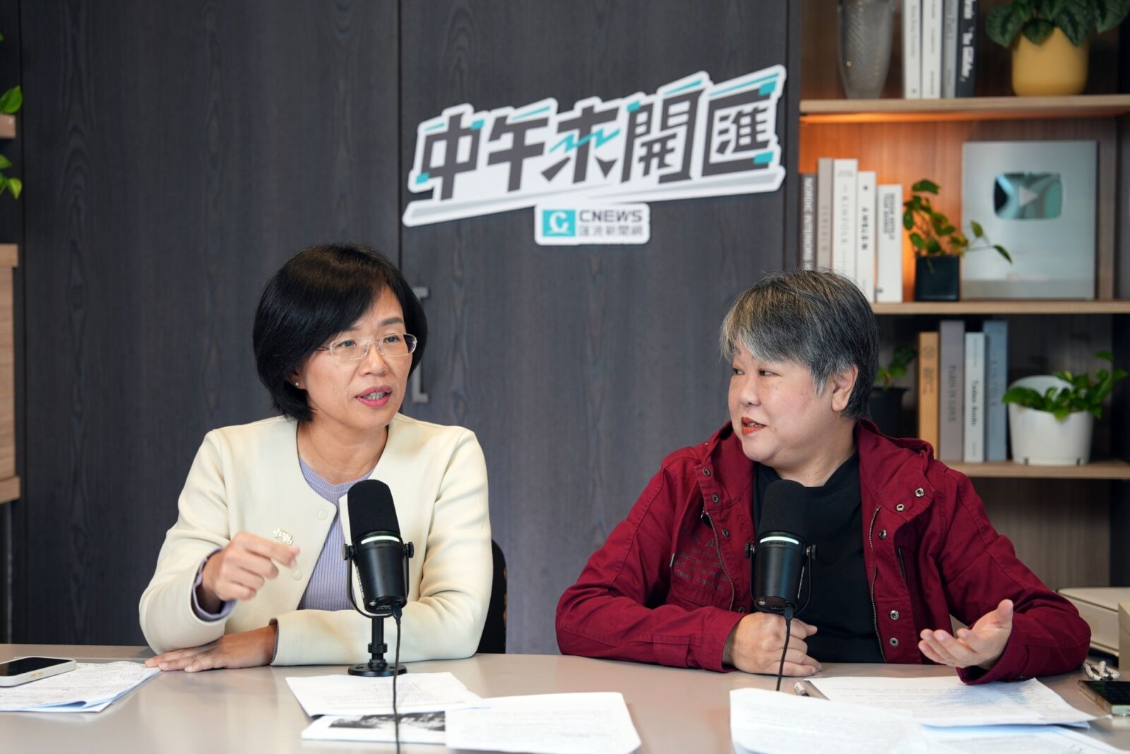 中午來開匯/批藍白只顧高政治性法案 蘇巧慧:對國家民生及經濟的幫助在哪? 202 中午來開匯/批藍白只顧高政治性法案 蘇巧慧:對國家民生及經濟的幫助在哪? 201