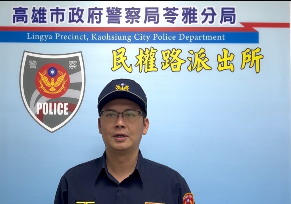 不顧危險噴槍燒金紙 女子槓廟方遭警送辦 200 248241211a02