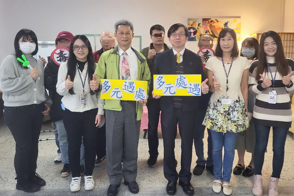 心理治療助戒毒癮 基檢推動多元處遇方案 194 心理治療助戒毒癮 基檢推動多元處遇方案 193