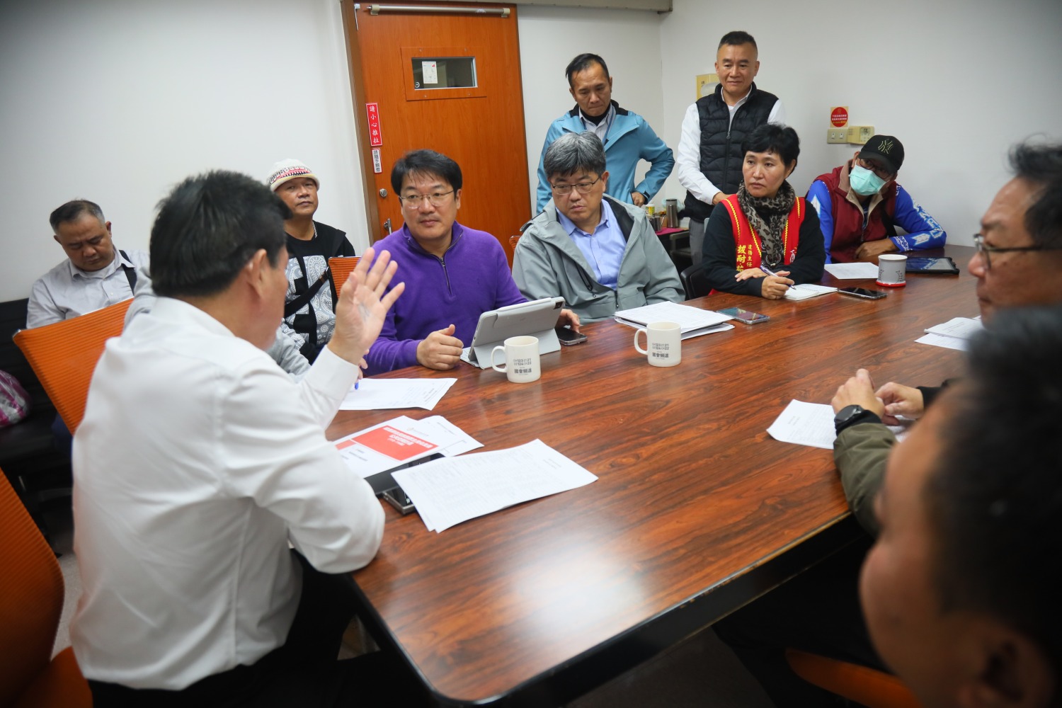 黃仁表示,祭祀是原住民文化非常重要、不可或缺的一環。盡速完成天幕設置成為必要亟需的剛需。(記者包克明 攝)