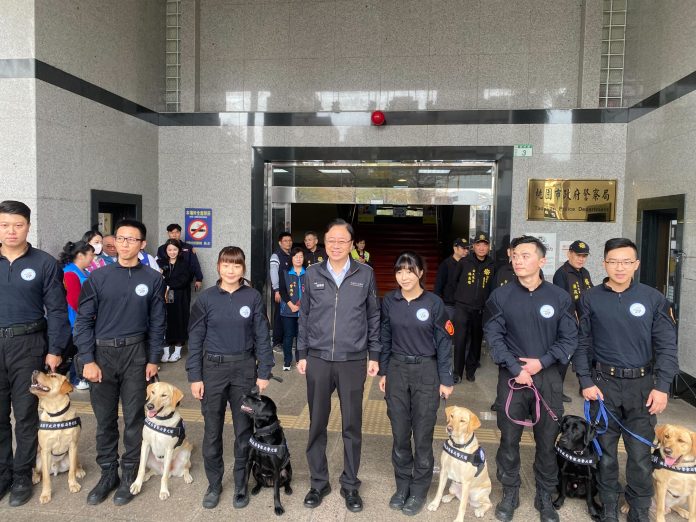 【有片】桃園警犬隊正式成軍 協助緝毒偵蒐、反恐防爆 81 S 17801363 scaled