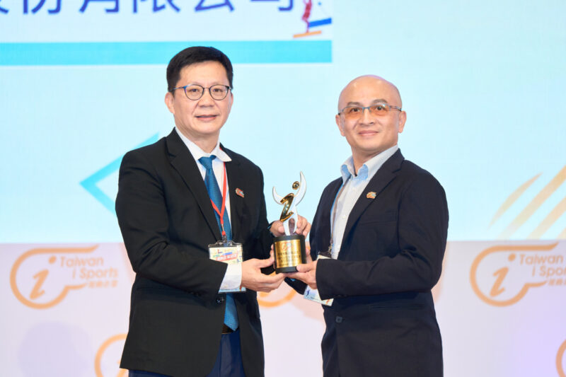 圖文:中石化榮獲運動企業標章 實踐同仁健康照護承諾 打造永續幸福職場。