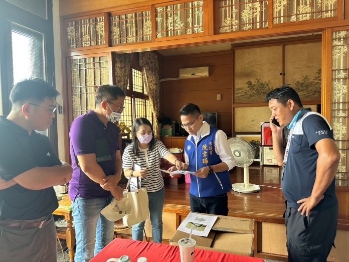 【有片】陳韋曄爭取建設人行拱橋 連接平鎮大坑缺溪左、右岸 81 S 66764994 0