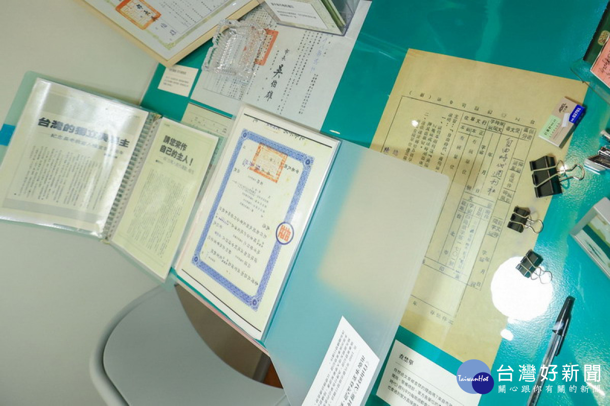 ▲特展以鄭南榕生平背景、《自由時代》雜誌為主軸，展出包括鄭南榕的手稿、獄中書信、雜誌社檔案等珍貴史料。展期從即日起至明(2025)年4月20日。