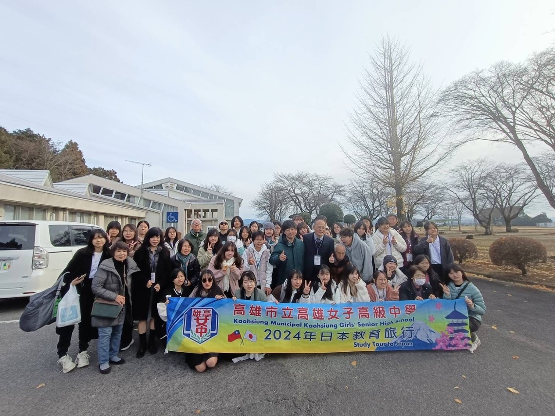 漾新聞|高雄女中師生一行參訪日本栃木縣兩高校國際見學 巧遇初雪全嗨翻