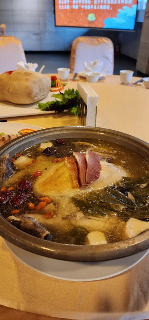 金華剝椒鮮雞湯