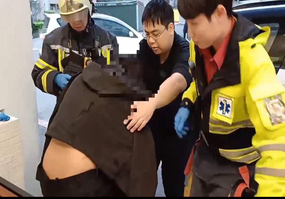 為借錢朋友反目 潑汽油縱火釀悲劇1死2傷 222 248241216a02