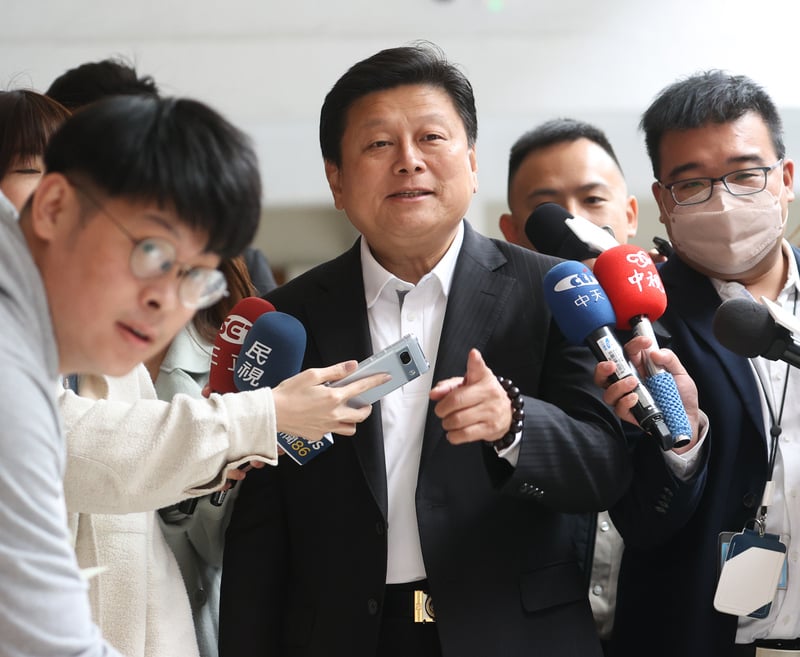 針對遭控罵「不要跟畜生計較」,傅崐萁17日回應,「有人對號入座嗎?」中央社